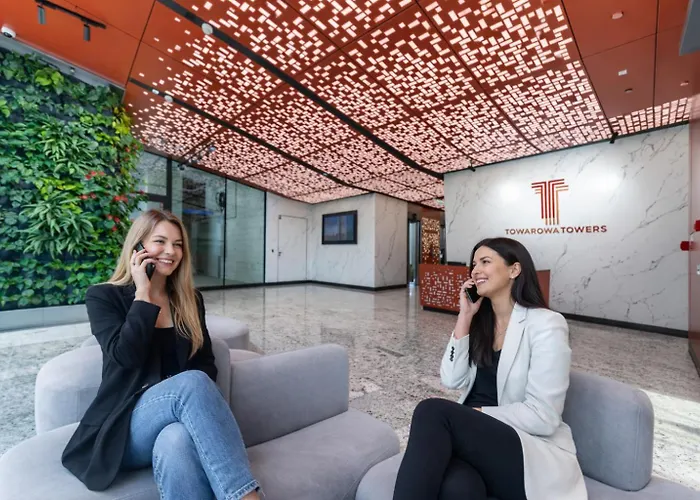 Towarowa Towers Skyline *