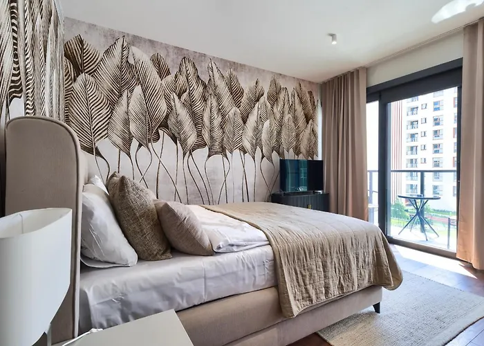 Towarowa Towers Skyline *