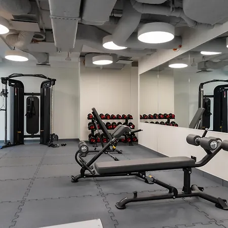 Towarowa Towers Skyline Apartment