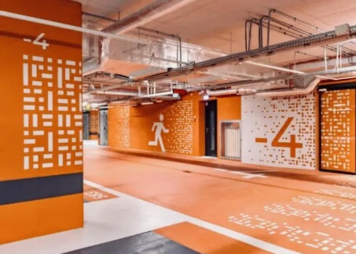 Апартаменты Towarowa Towers Skyline *